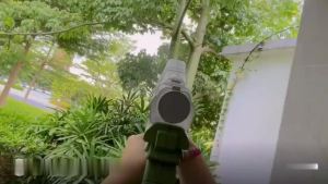 2L Electric Water  Large Capacity High-Pressure Automatic Shotting Water  Electric Water Blasters Summer Toys for Kids