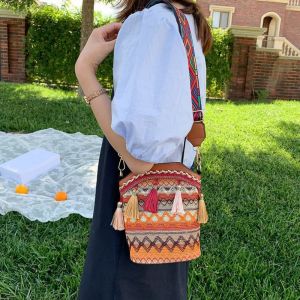 JEWELRY การเดินทางการเดินทาง วินเทจ กระเป๋าผ้าทอสไตล์เกาหลี กระเป๋า Crossbody รูปทรงเรขาคณิต กระเป๋าถือแบบถือ กระเป๋าสำหรับผู้หญิง กระเป๋าสะพายไหล่โบฮีเมียน กระเป๋าสะพายไหล่แบบมีขอบ กระเป๋าความจุขนาดใหญ่