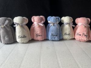 Customised Gift Christmas Origami Face Towel in bright pastel colour personalised names baby showers full month birthday gender reveal party appreciation gift colleagues farewell childrens graduation gift
