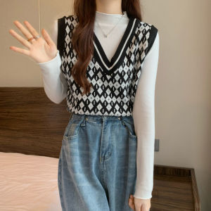 Plaid V-neck Vest Knitted Sweater Womens College Style Spring And Summer Loose Rhombus Sweater gala