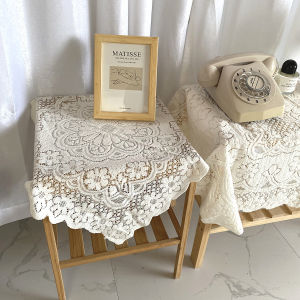 Eyre Kain Penutup Mewah Lace Vintage - Desain Elegan untuk Meja Tamu Meja Samping Tempat Tidur & Perabot
