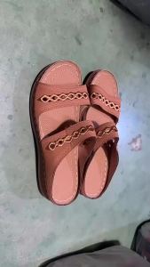 [Free Shipping] New Wedge Heel Womens Slippers Thick-Soled Womens Sandals Size 43 Beach Shoes