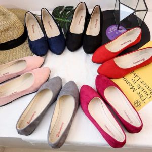 Free Shipping Spring And Autumn Red Low-Top Casual Shoes Available In Stock Made Of Viscose Plain Color Pointed Toe One Size Fits All Cotton Fabric Flat Sole Canvas Shoes