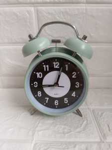 jam weker / jam beker / jam alarrm / jam meja 6040/668