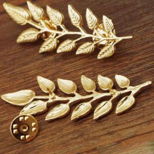 Salime 1Pair Trendy Suit Shirt Collar Pin Leaf Alloy Brooches Sweater Collar Button For Men Women Daily Fashion Clothing Accessories