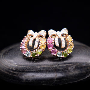 ต่างหูพลอยทัวมารีน (Tourmaline) ตัวเรือนเงินแท้92.5%ชุบพิ้งโกล์ด มีใบรับรองจากทางร้านค้าว่าเป็นพลอยจริง