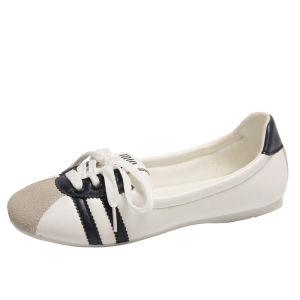 IELGY รองเท้าส้นเตี้ยย้อนยุคฝรั่งเศสสำหรับผู้หญิงสไตล์ใหม่พร้อมกระโปรงแบบสวมรองเท้าสีขาว