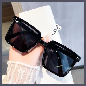 JN IMPRESSION Fashion Folding Sunglasses for Women and Men Outdoor Sunshade UV Protection Square Frame Sunglasses