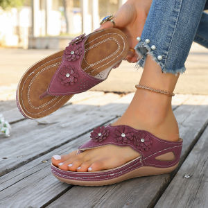 Plus Size WomenS Flip-Flops 2026 New Fashion Floral Wedge Sandals With Stitching Retro Style 36-45