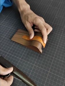 btnx DIY Leathercraft Tools Watchband Shaping Bending Stand Molding Rack MINGJIA Leather Strap Bend Styling Tool Black Walnut Q8H3K