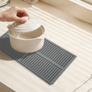 VB45D 2 Piece Silicone Counter Top Drying Mat Splicing Non-Slip Dish Draining Mat Practical Heat-resistant Place Mat Kitchen