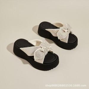 Free Shipping Slip-On Everyday Style Sandals With Bow Ties Thick Soles And A One-Strap Design For Women 2026 Summer Outdoor Wear Non-Slip Height-Increasing Versatile Sandals