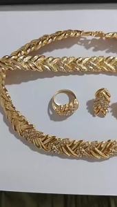gold Full Diamond Cross Twist Pattern Jewelry Four-Piece Set Necklace bracelet earrings ring