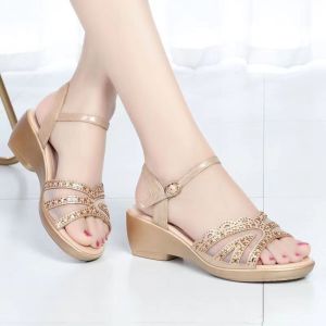 [Free Shipping] WomenS Casual Sandals For Daily Wear 2026 Summer New Fashion Versatile Soft-Soled Flat Leather Sandals For Middle-Aged And Elderly Mothers