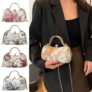 BIGCOUSIN สง่างามเรียบหรู กระเป๋าฉีเผา ดอกไม้ประดับดอกไม้ เรโทร กระเป๋าสะพายไหล่ปักลาย ของเก่าแบบโบราณ จุได้มาก กระเป๋า Crossbody ผู้หญิงผู้หญิงผู้หญิง