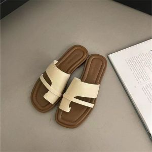 Korean-Style Comfortable Lightweight Non-Slip Slip-On Sandals For Office Workers And Students Versatile For Commuting Simple Flat-Soled And Silent