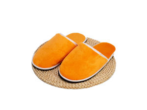 รองเท้าแบบฟรีไซส์ สามารถสวมใส่ในบ้าน ใส่ในออฟฟิต หรือใส่ในห้องนอน รองเท้าสลิปเปอร์ผ้าขน