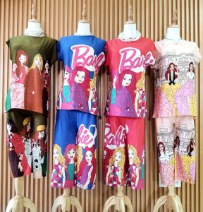 reina Casual  Pang Alis Tao Tao Top and  3/4 Pants Set Terno Co Ordinates  - fits XS to large - napaka gandang quality - pang alis - good quality - super kapal ng tela - trending  - 100 percent cotton - mall quality - Top pick  - madaling maubos - trendin