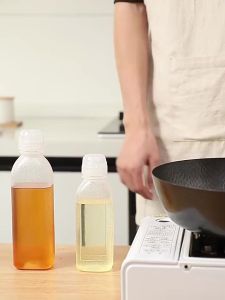 WH Pointed Olive Oil Spray Bottle With Leak-proof Lid/ Mustard Soy Sauce Dispenser/ Kitchen Baking Cooking Seasoning Squeeze Bottle