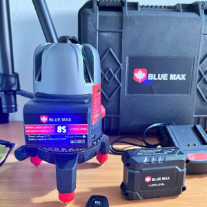 Máy bắn cốt cân mực bằng laser 5 tia xanh Bluemax có remote máy cân bằng laze xây dưng