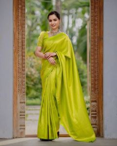 PURE SOFT BANARASI SILK SAREE CATCHY GREEN COLOUR LOOKS ELEGANT