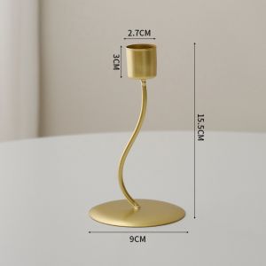 WAPKTY Golden Candlestick Crafts Iron Stable Base Candle Holder Nordic Desk Candle Ornament For Dining Room