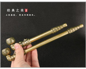 Vintage-style dry pipe photography props