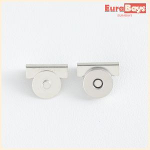 E.B.【Ready in Stock】 1 set Magnetic Buckle Clip Suction Concealed Seamless Button Bag Accessories