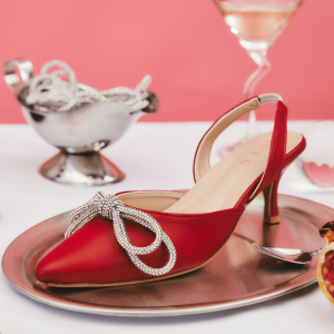 [บวกไซส์] MiniB "Pretty Women" #mnb123 - รองเท้าคัชชูส้นสูง ประดับโบว์เพชร