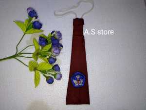 satu set topi dasi SD LOGO BIRU