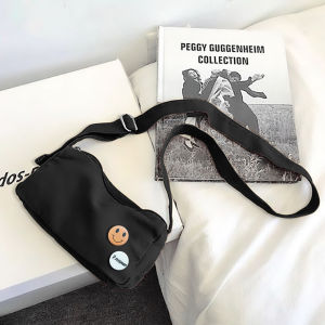 Sling Bag Korea Populer Gaya Internasional dengan Bros Saatnya - Tas Selempang Wanita pria Esyana Pushop