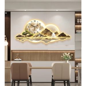 (ẢNH THẬT) Tranh đồng hồ đèn led tráng gương UV núi non hùng vĩ 3(kèm đinh treo)