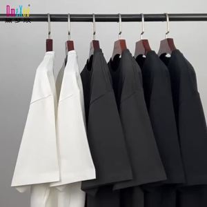 2025夏季复古t恤男街头男士上衣潮牌小众设计风景数码直喷印花