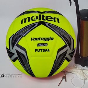 Bola Futsal Original Molten Water Proof Durabilitas Bagus Kontrol Bagus Tahan Air Indoor Outdoor
