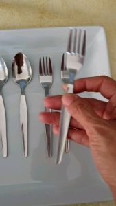 ช้อนส้อมหวาน (กล่อง12อัน) ช้อนกาแฟ ขอบตั้ง สแตนเลส ช้อนส้อมชา ไม่บาดคม ตราสับปะรด