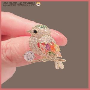 CISWGE New Fashion Bird Brooches For Women Girls Rhinestone Brooches Pins Shiny Animal Badges Jewelry For Lady
