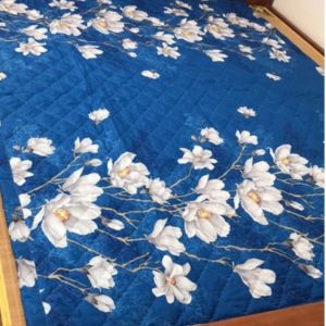 Chăn hè cotton thoáng mát thấm hút mồ hôi tốt rất thích hợp cho gia đình nằm điều hòa