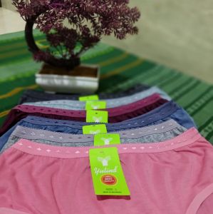 Set 3 Pcs Brief Wanita Yutind Cotton Nyaman Warna-Warni