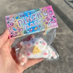 Stress Relief Toy Squishy Hamster Donut Squishy Squeezy Fun Toys  Mainan Cute  mainan pencet anak