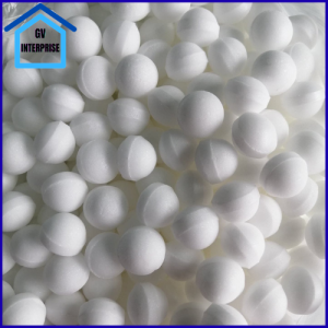 NAPHTHALENE BALL / LARGE SIZE / ALCAMPOR ( 1/2 kilo AVAILABLE )