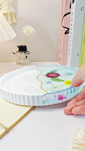 Versatile Flower Sturdy Silicone Mould for Epoxy Resin Castes Portable for Making Unique Tray and Artistic Dishes