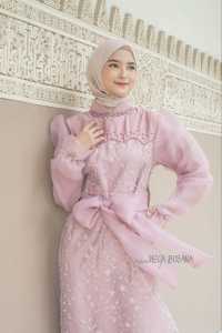 Gamis New arrival Ratu Dress dengan kerah Shanghai bahan velvet mix tile bordir mutiara dan organza nyaman dipakai.