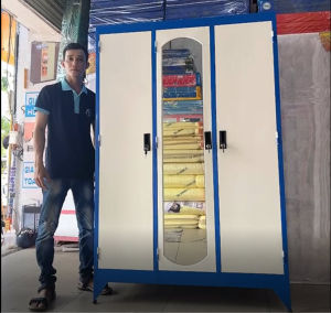 Tủ sắt đựng quần áo cửa ngang 1m2 cao 1m8 màu xanh dương trắng