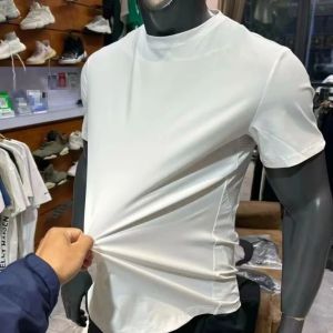 M-4XL เสื้อกีฬาแขนสั้นสำหรับผู้ชาย แบบระบายอากาศดี ผ้าแห้งเร็ว เนื้อตาข่าย สำหรับออกกำลังกาย ฝึกซ้อม และวิ่ง ขนาดใหญ่