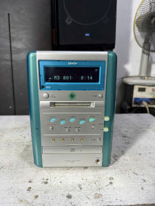 Bán Cục Dàn Amply Denon D- M2 bãi nhật hát cực hay lực (ae mua ip em zá rẻ) hàng bãi nhật về ngoại hình đẹp keng màu xanh đoọc lạ
