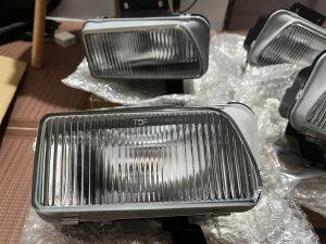 ĐÈN GẦM XE TẢI ISUZU ĐÈN CẢNG ISUZU QKR 210270 NMR 310 NPR NQR ĐÈN GẦM SƯƠNG MÙ ĐÈN GẦM ISUZU 2010 PHỤ KIỆN RV