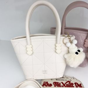 [CHUẨN HÃNG] Túi nữ chi ô quai cầm + dây đeo chéo kiểu dáng trẻ trung chất da dày dặn kèm phụ kiện cực xinh (Size đáy15)