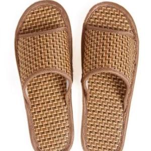 Summer Bamboo And Rattan Woven Slippers For Home Indoor And Outdoor Comfortable For Men And Women Couple Style Non-Slip