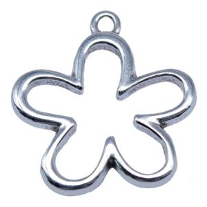Hollow Small Flower Pendants Antique Silver Color Tags Alloy Hollow Necklace Pendant DIY Accessories