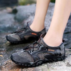 Hiking sports leather sandals Outdoor Non-slip Wearable Beach Sandals Casual Comfortable Rubber Black  For Men soft sole Quick-drying Wading Shoes Korean genuine cow leather sandals shoes for men 2023 style